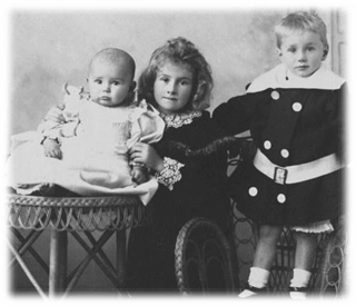 Babykläder på under 1900-talet 
